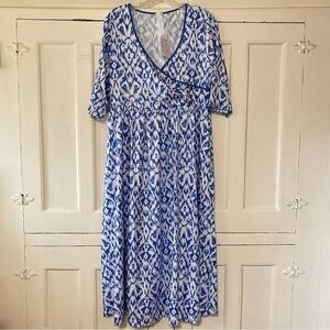 Made With Love Women's Blue & White Patterned Midi Dress Size Large New With Tag